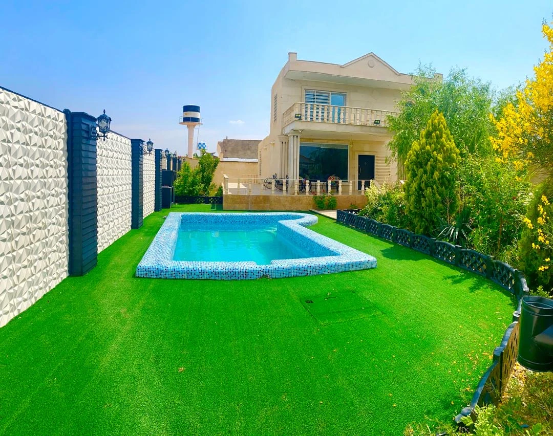 باغ ویلا آتش دوبلکس با استخر روباز در سهیلیه