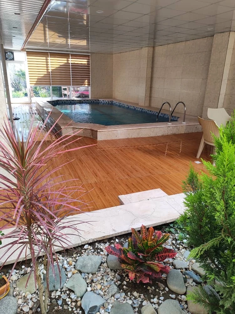 باغ ویلا ملورین یک - تجربه ای بینظیر با تضمین بومچه در شهریار