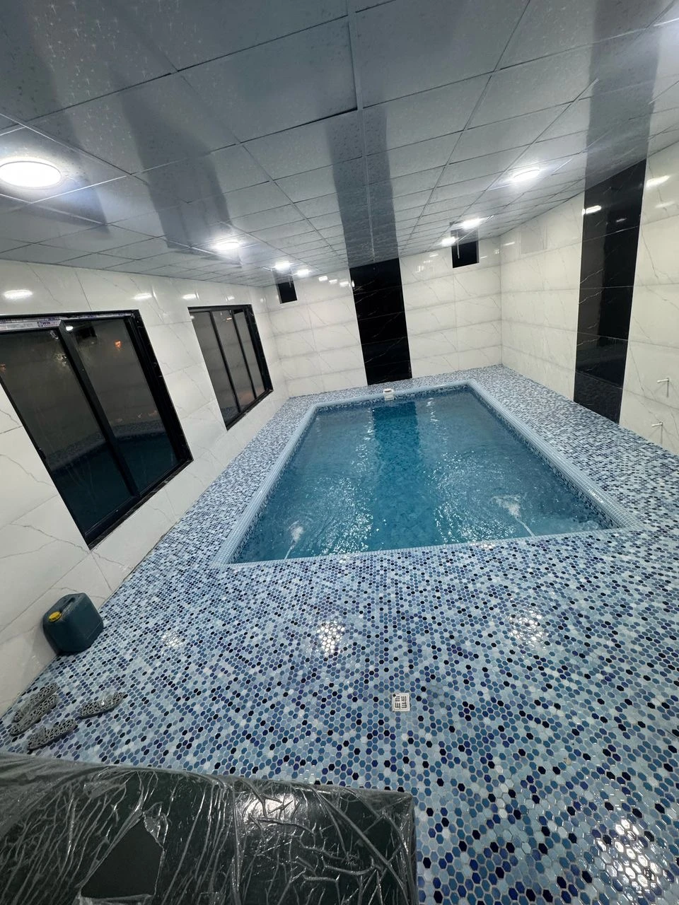 باغ ویلا سامین - طراحی مدرن و آرامش بی همتا در شهریار