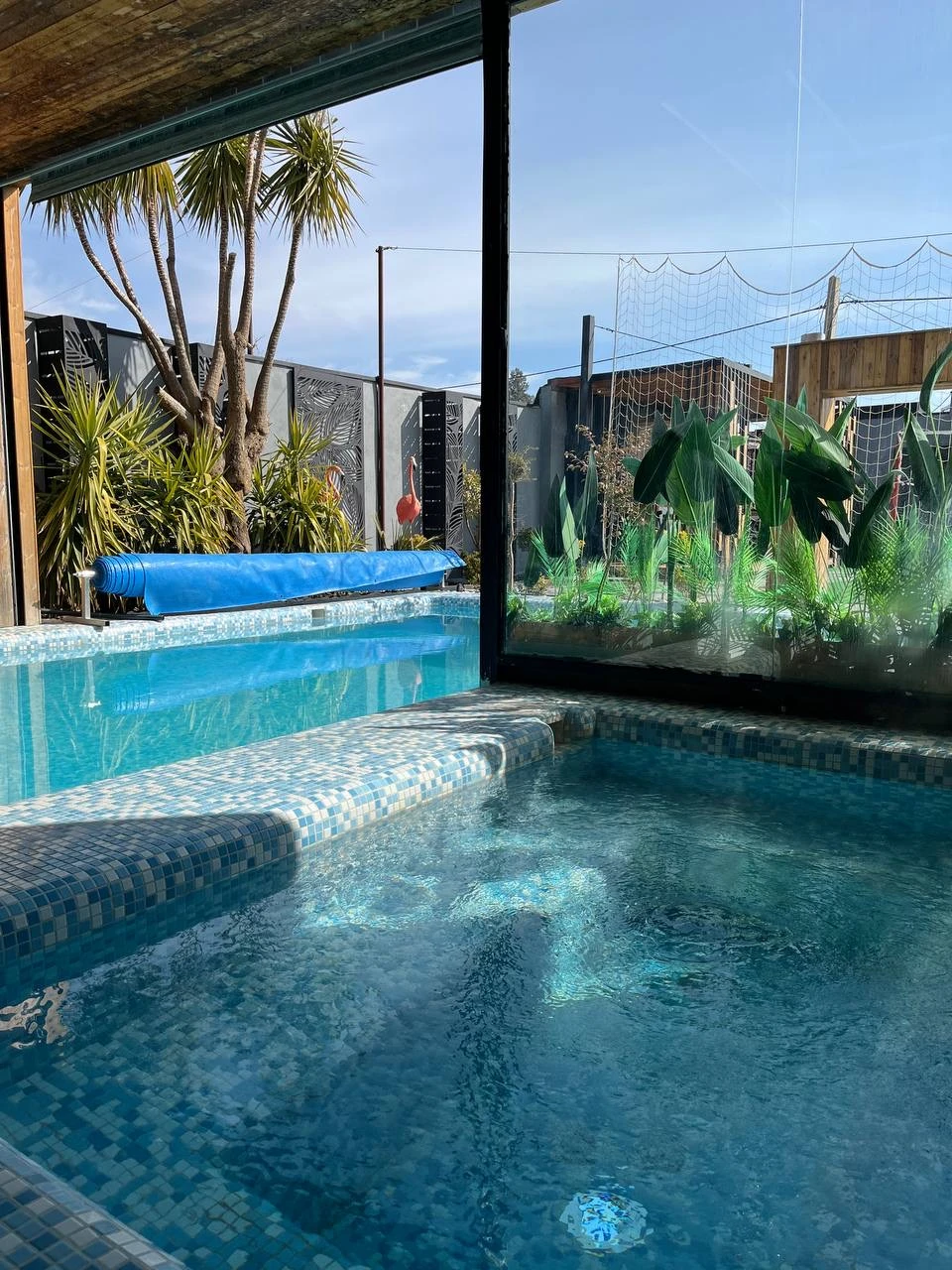 عمارت سوپر لوکس افرا - تجربه ای بی نظیر در شرق تهران