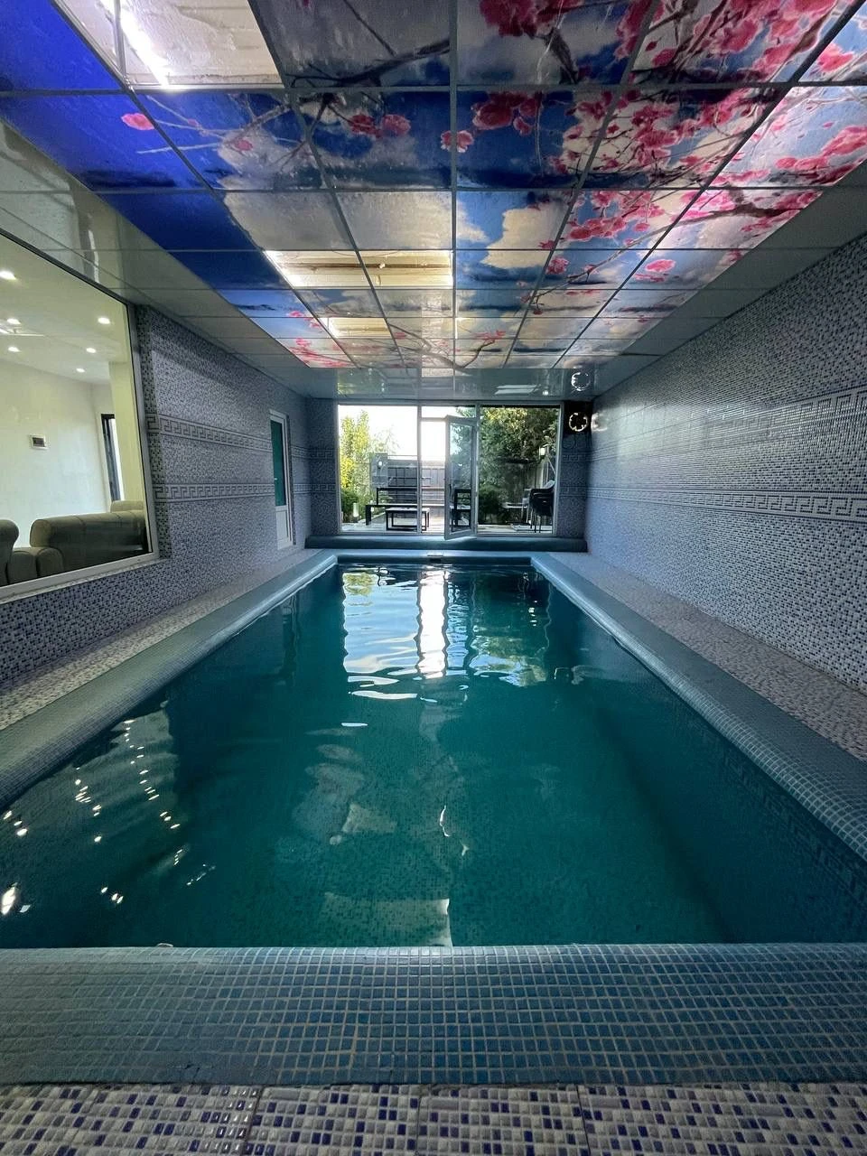 باغ ویلا سانتورینی - لوکس تمیز مثل یک اقامتگاه رویایی