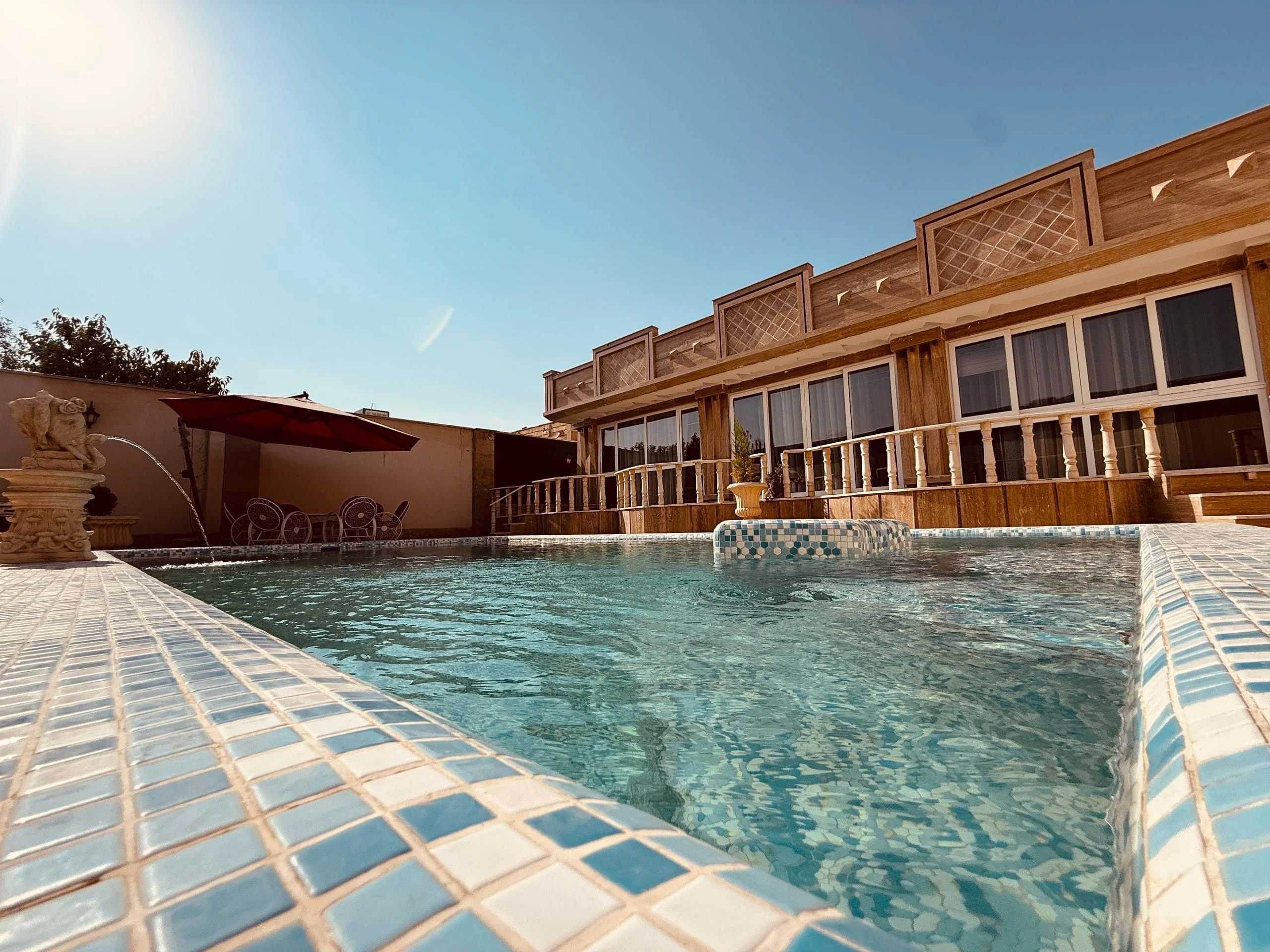 باغ ویلا نیکان - تبلور آرامش با تضمین بومچه در ملارد