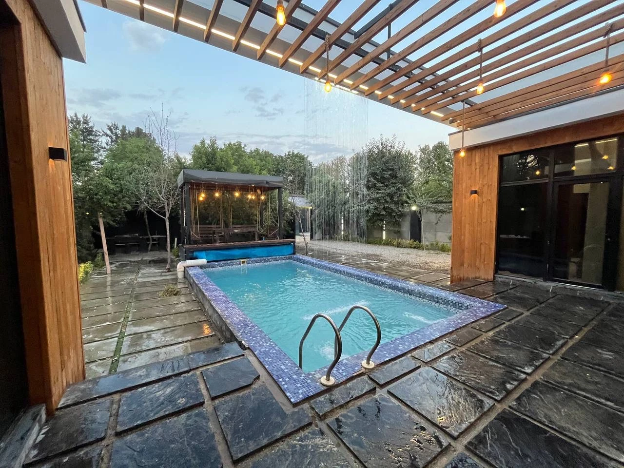 باغ‌ویلا آرامش ۲ – اقامتی صمیمانه برای کسانی که راحتی و سادگی را می‌پسندند