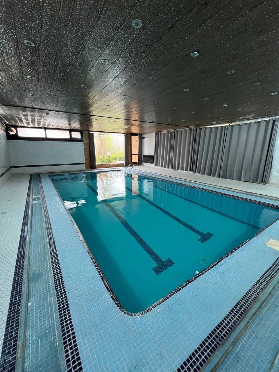 باغ ویلا خانوادگی هیون _ انتخاب خاص پسندان در شهریار