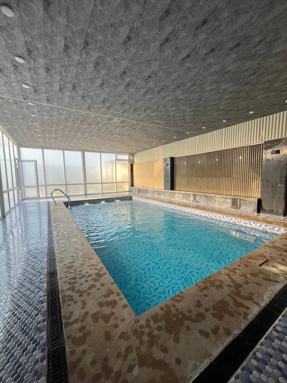 باغ ویلا ویهان - تجربه ای بینظیر با تضمین کیفیت در سهیلیه